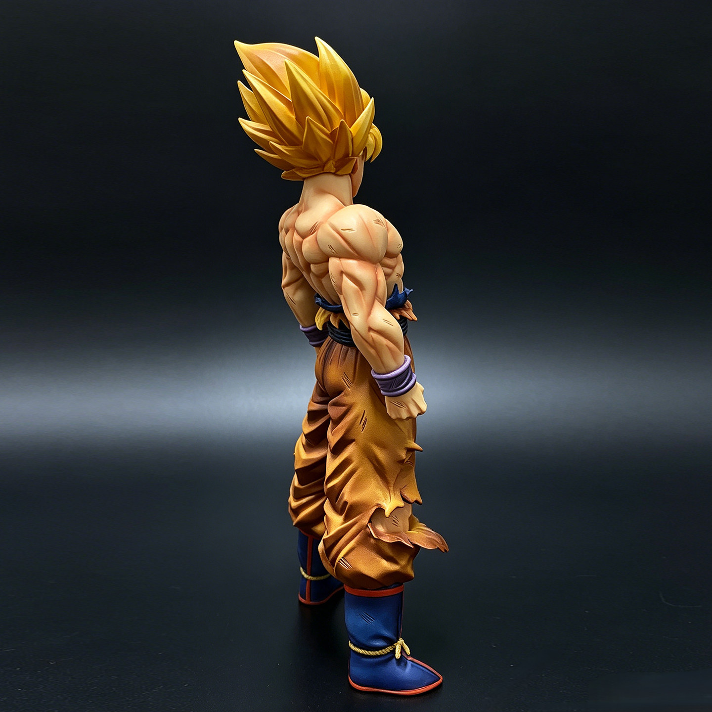 Dragon Ball Super Saiyan Goku  - Resin Art Goku review and price